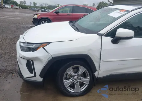 2024 Toyota Rav4 Xle z USA, uszkodzony, nr VIN 2T3P1RFV7RW455469